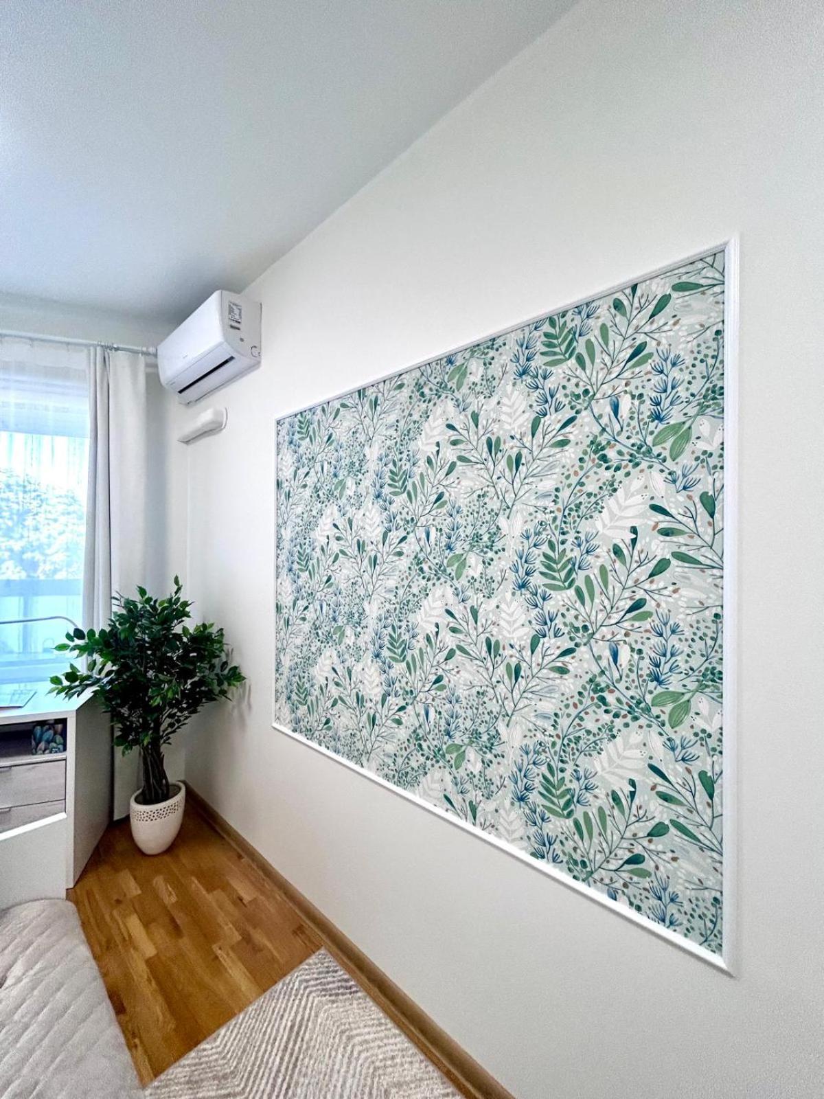 Stella'S Apartment - City Center - Free Secure Parking - Big Sun Terrace - Air Conditioning - Wifi - Tram To The Tallinn Bus Station And Old Town Exterior photo